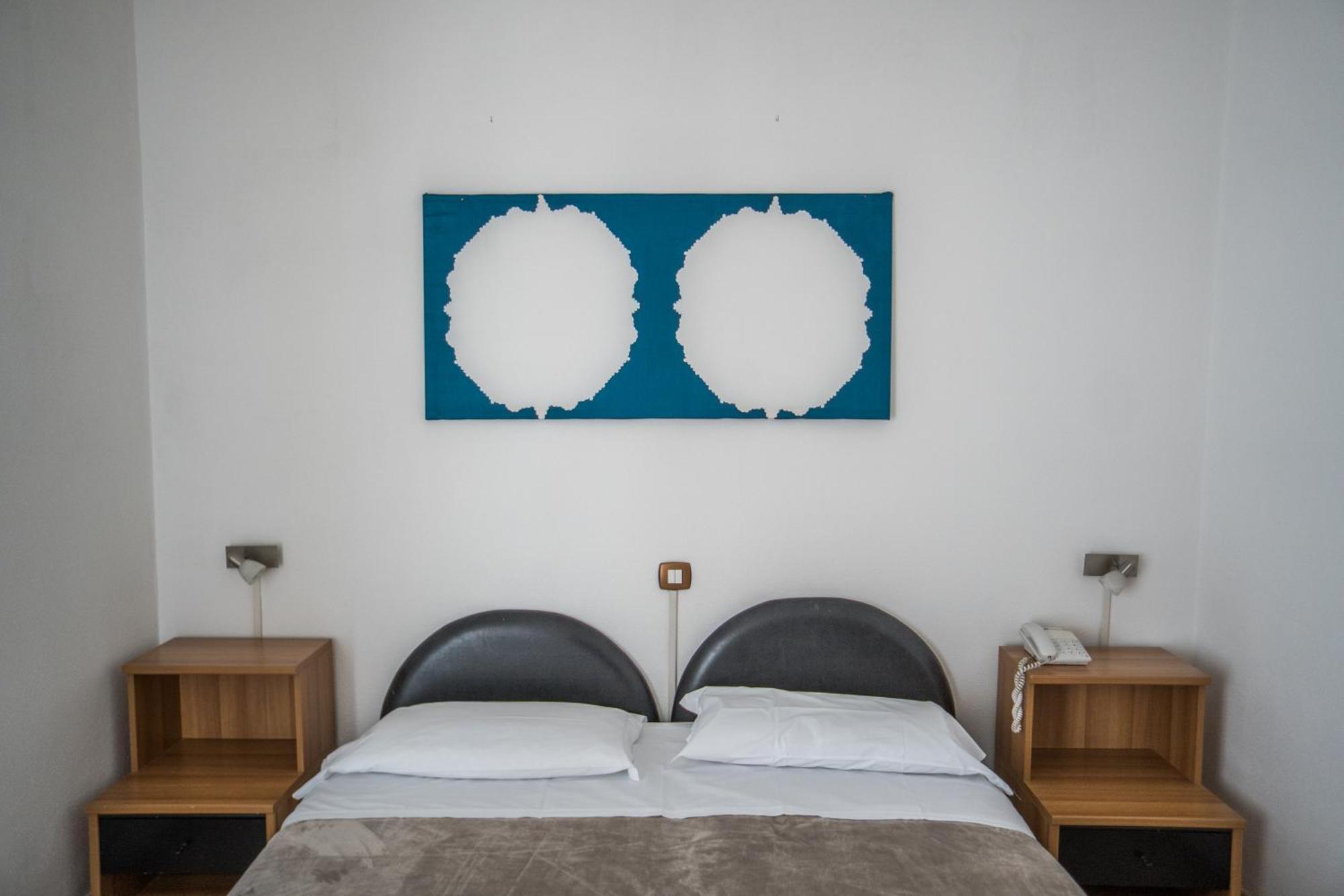 Hotel Maremola 皮特拉利古 外观 照片