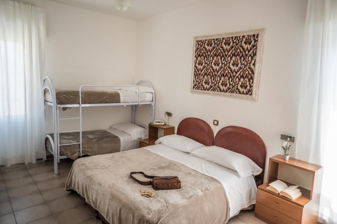 Hotel Maremola 皮特拉利古 外观 照片